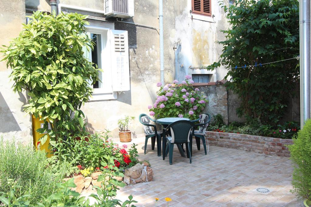 Apartments Santin روفينج المظهر الخارجي الصورة