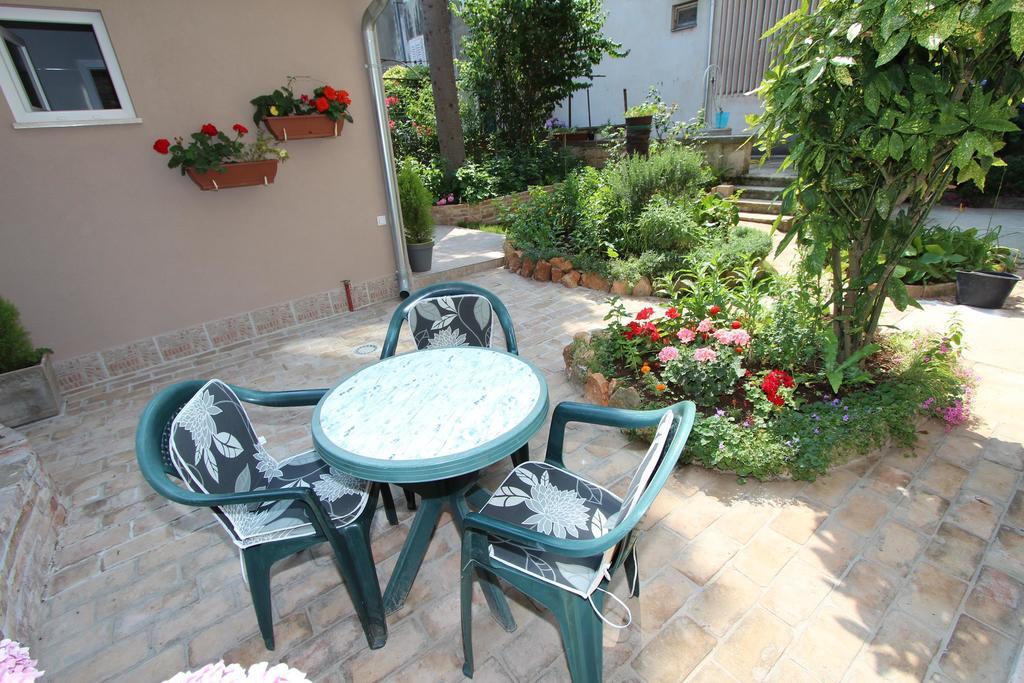 Apartments Santin روفينج المظهر الخارجي الصورة