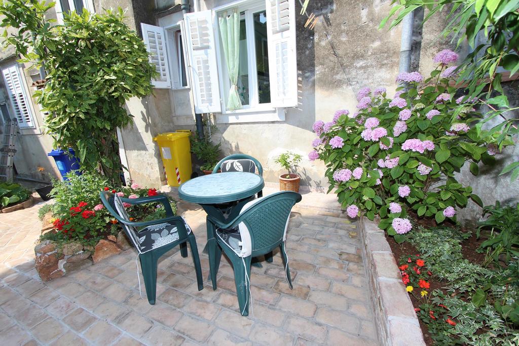 Apartments Santin روفينج المظهر الخارجي الصورة