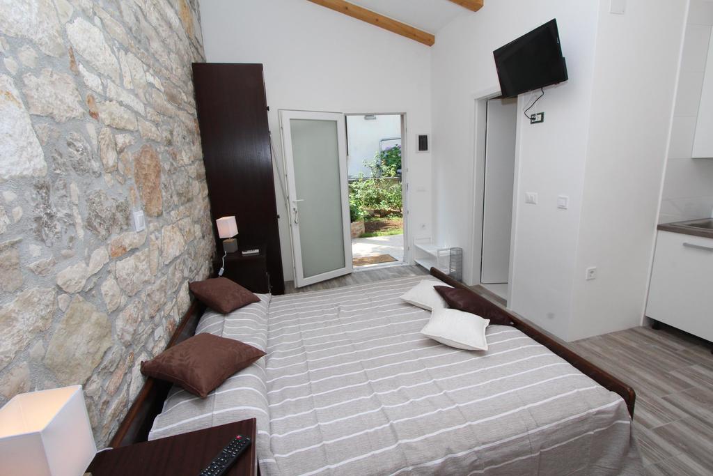 Apartments Santin روفينج المظهر الخارجي الصورة